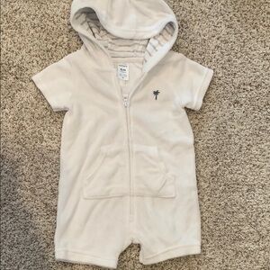 Carter’s Hooded Romper One Piece Terrycloth in White 6 Months